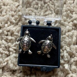 𝅺IRON alloy turtle earrings Earrings/Jewelry, Size 1.5cm H x 1cm W for Women